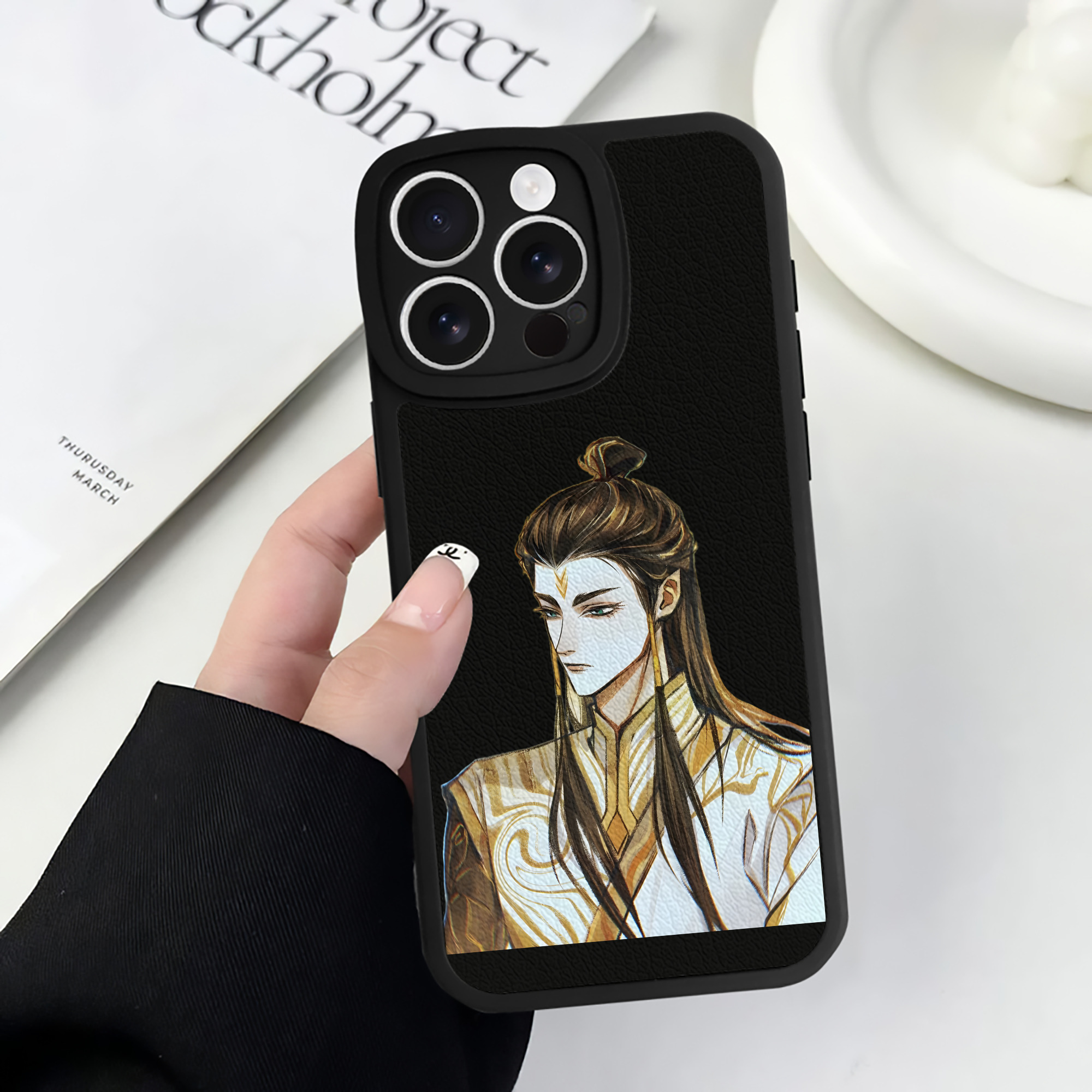 （画像用） Ne Zha 2 ナタ 魔童の大暴れ 【iPhone 16シリーズ対応】シリコンスマホケース（レザー調） 材質：シリコン
